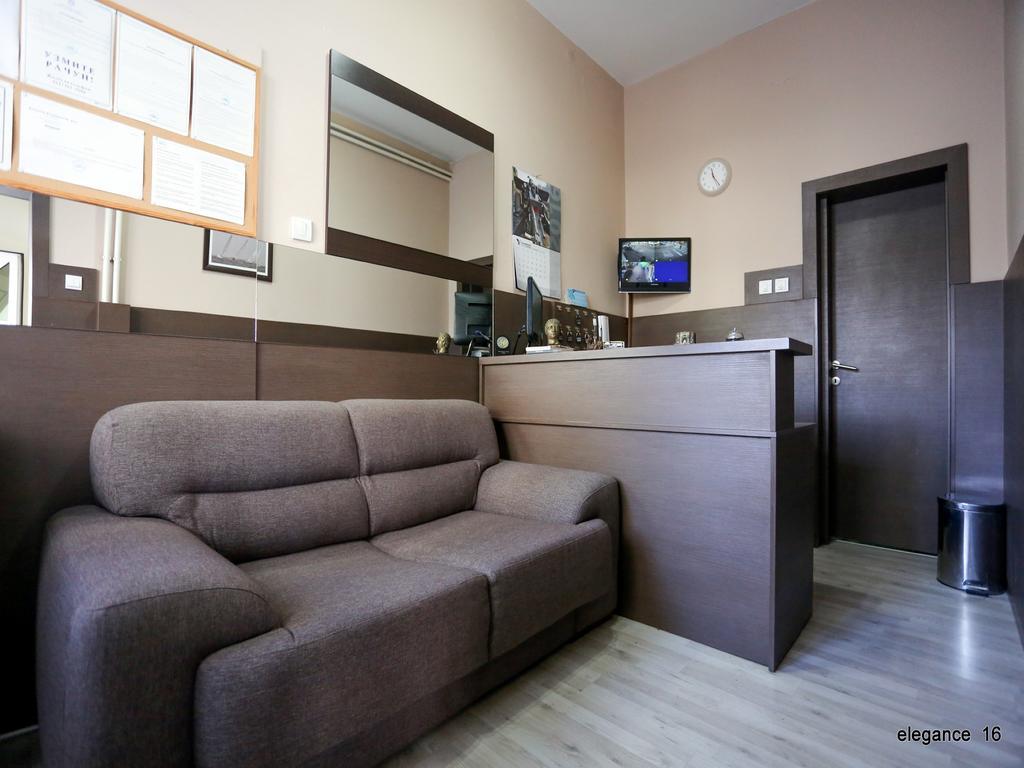 Accommodation Elegance Nis Exterior photo