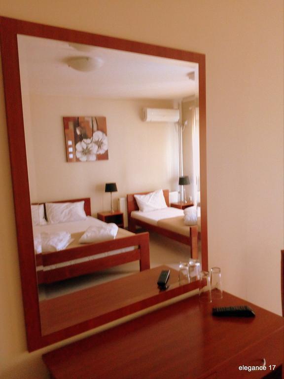 Accommodation Elegance Nis Exterior photo